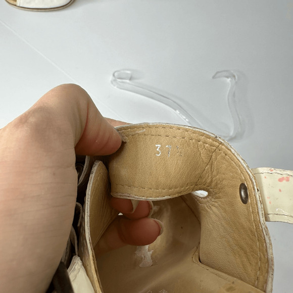 Dries Van Noten Buckle block heel Sandals white cream patent leather womens 37.5 - Picture 10 of 11